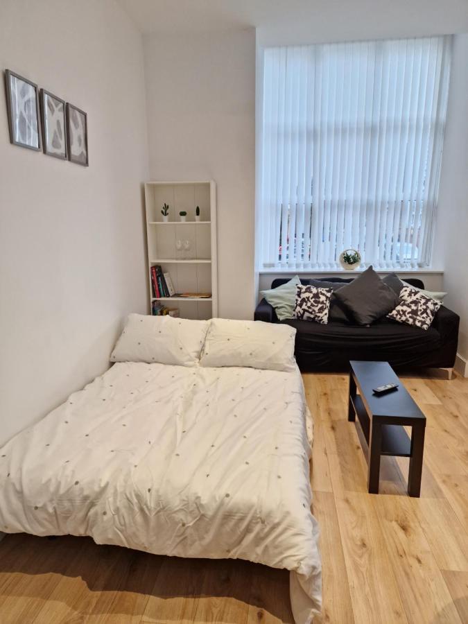 Converted Mill Apartment مانشستر المظهر الخارجي الصورة